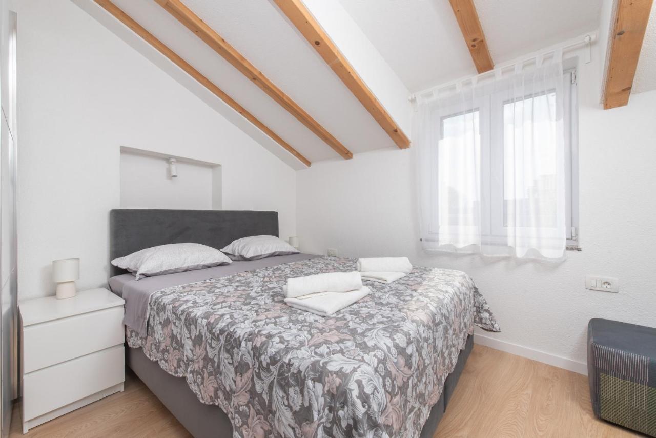 Apartmani Mara Kaštela Exteriér fotografie