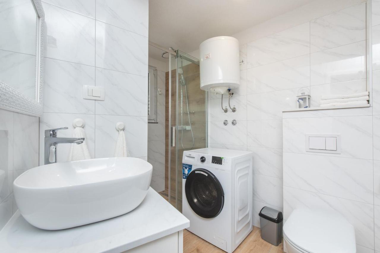 Apartmani Mara Kaštela Exteriér fotografie