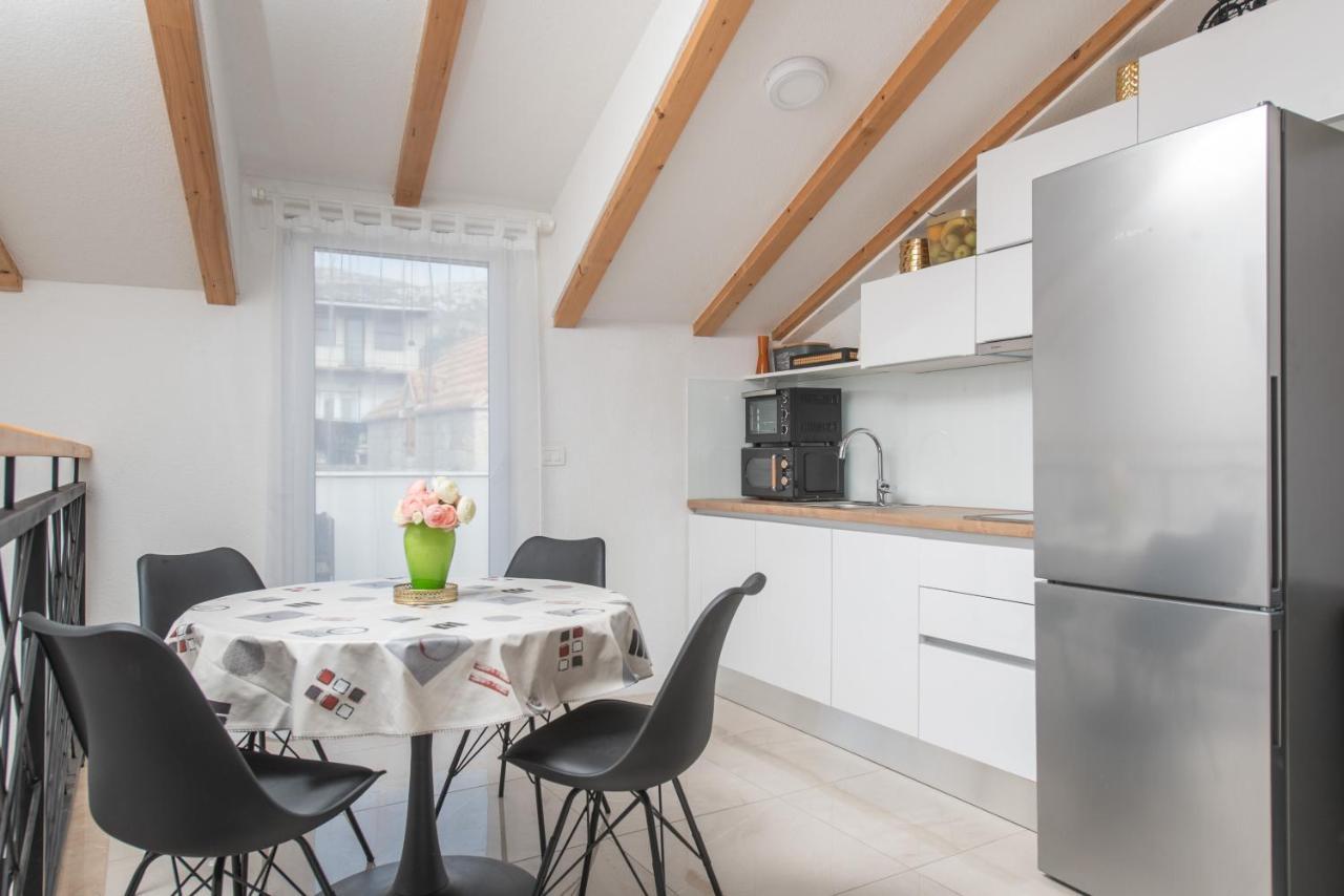 Apartmani Mara Kaštela Exteriér fotografie